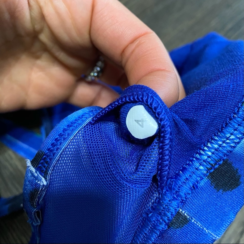 Lululemon bra - Picture 4 of 4